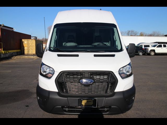 2022 Ford Transit Base