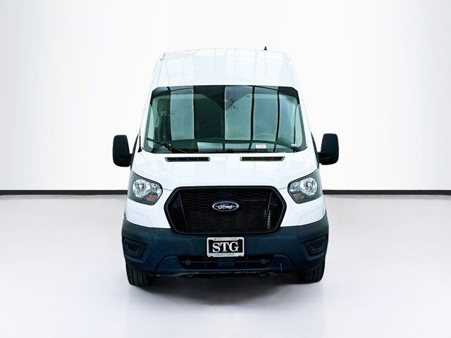 2022 Ford Transit Base