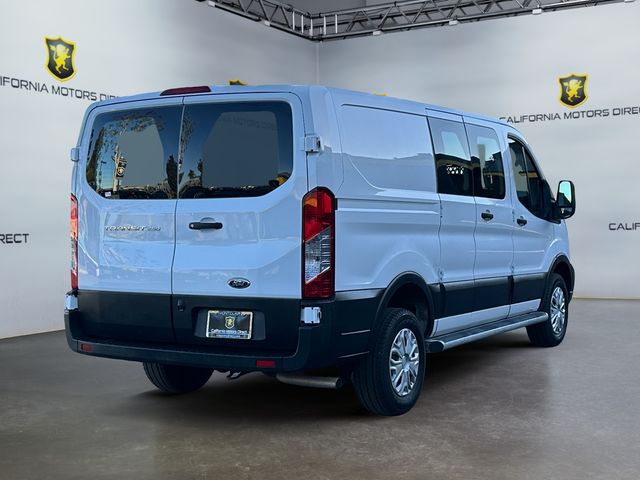 2022 Ford Transit Base