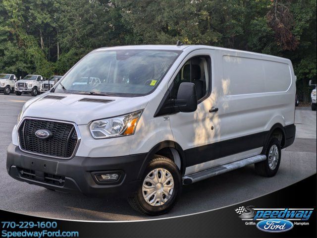 2022 Ford Transit Base