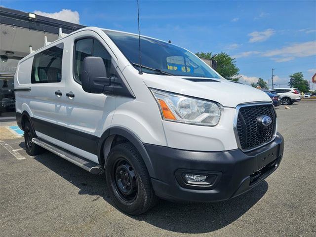2022 Ford Transit Base