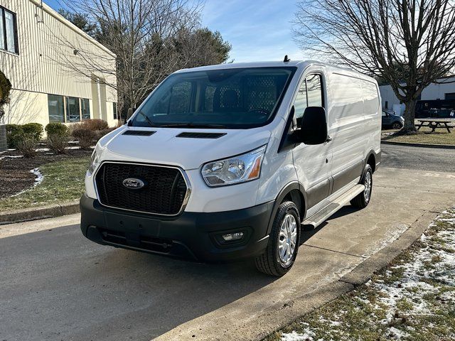 2022 Ford Transit Base