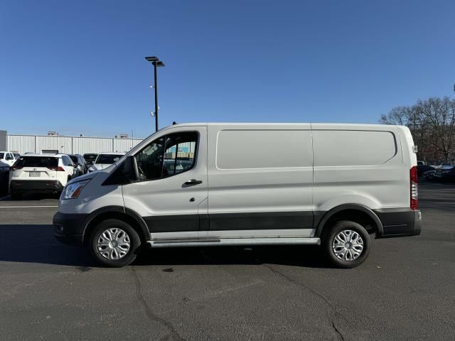 2022 Ford Transit Base