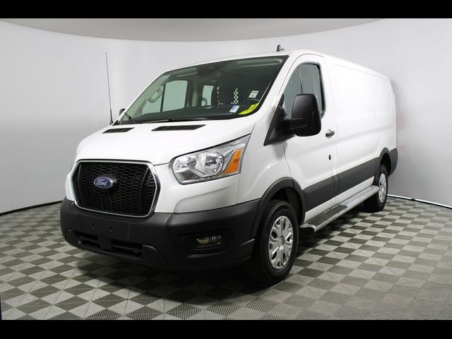 2022 Ford Transit Base