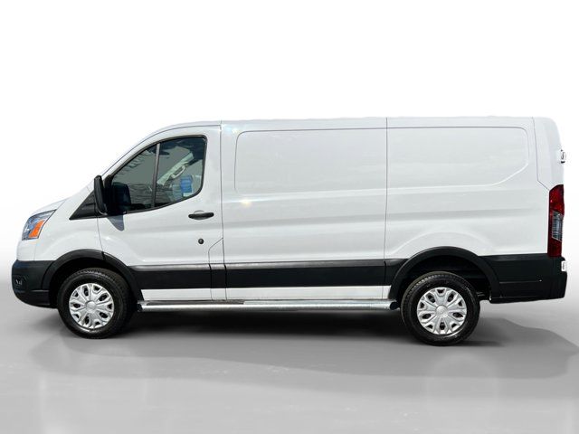 2022 Ford Transit Base