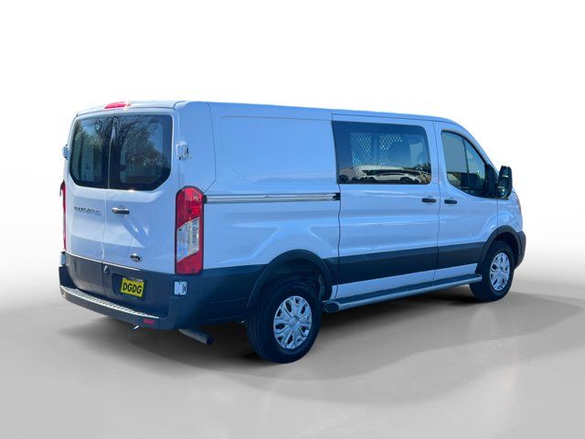 2022 Ford Transit Base