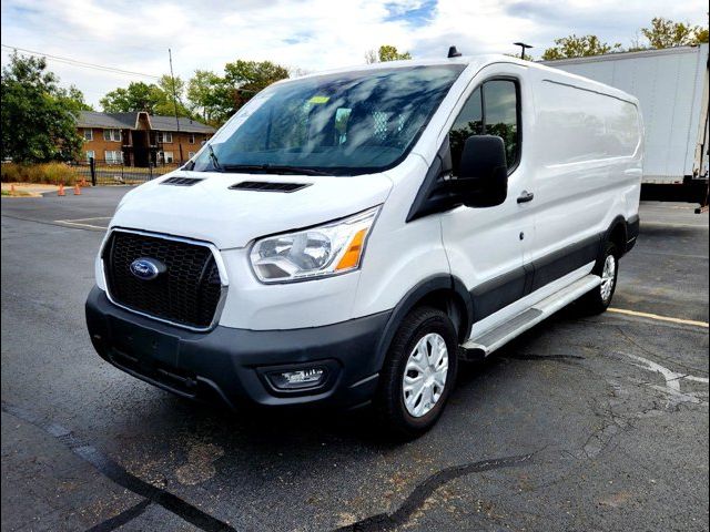 2022 Ford Transit Base