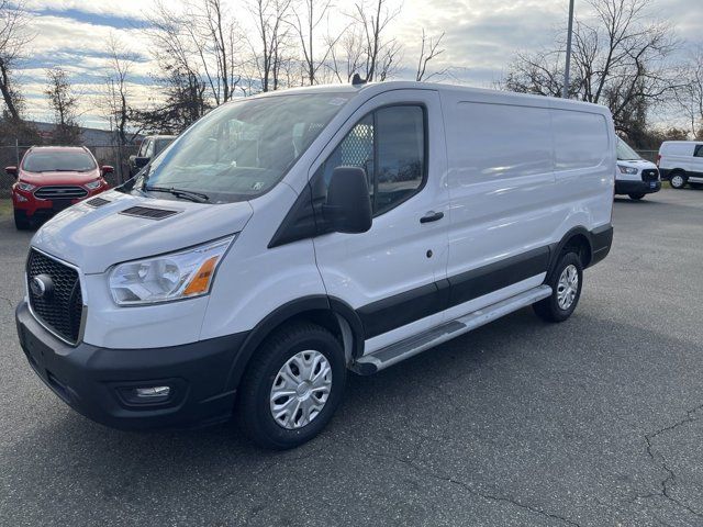 2022 Ford Transit Base