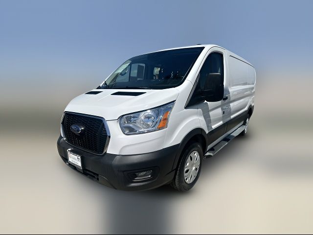 2022 Ford Transit Base