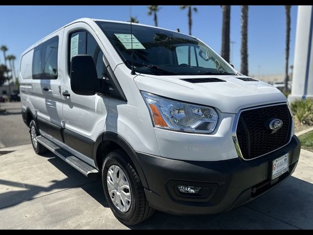 2022 Ford Transit Base