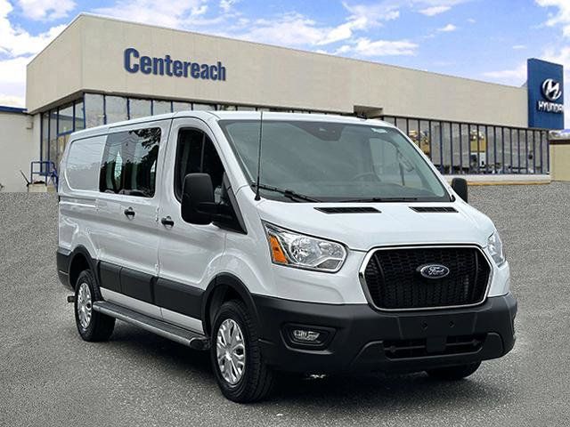 2022 Ford Transit Base