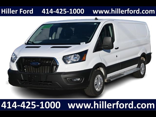 2022 Ford Transit Base