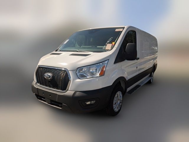 2022 Ford Transit Base