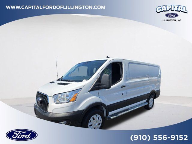 2022 Ford Transit Base