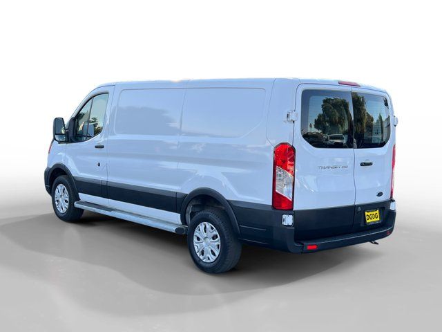 2022 Ford Transit Base