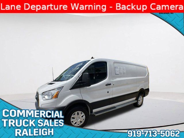 2022 Ford Transit Base