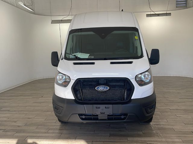 2022 Ford Transit Base