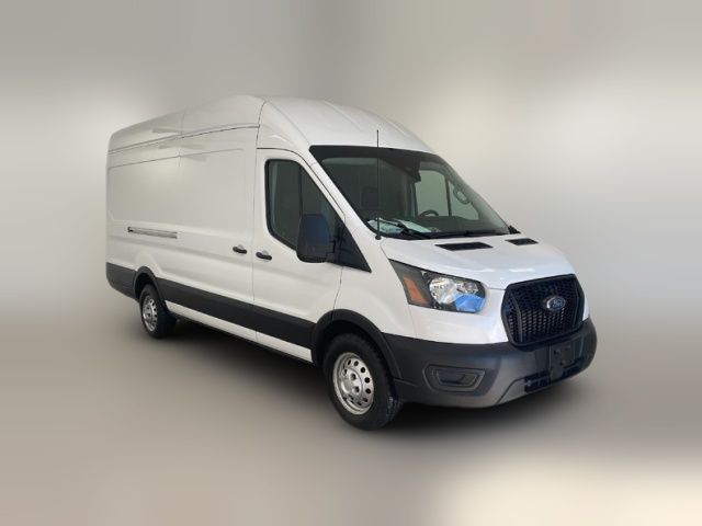 2022 Ford Transit Base