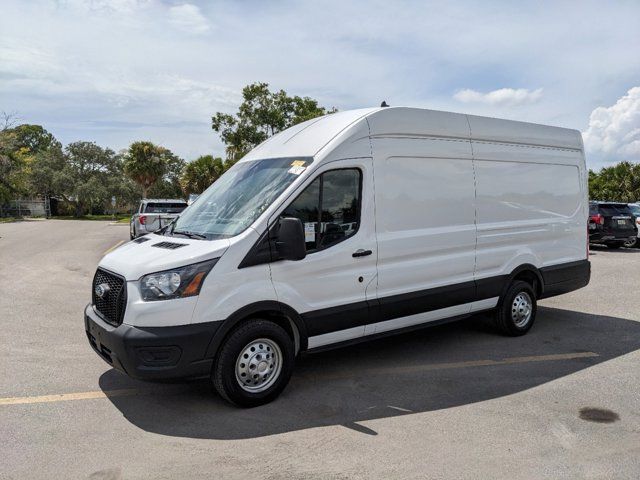 2022 Ford Transit Base