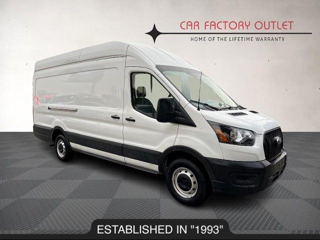 2022 Ford Transit Base