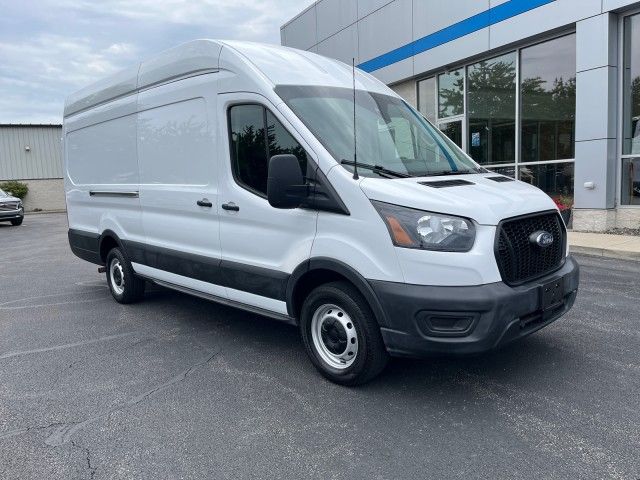 2022 Ford Transit Base