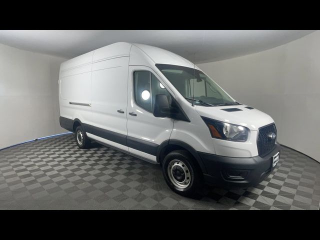 2022 Ford Transit Base