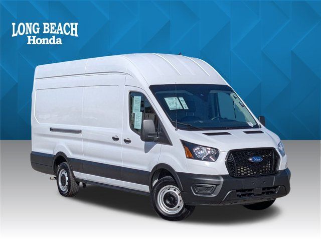 2022 Ford Transit Base