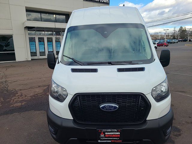 2022 Ford Transit Base