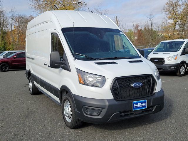 2022 Ford Transit Base