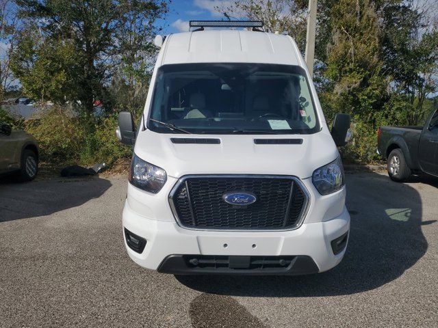 2022 Ford Transit Base