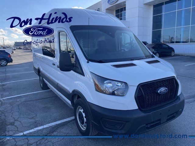 2022 Ford Transit Base