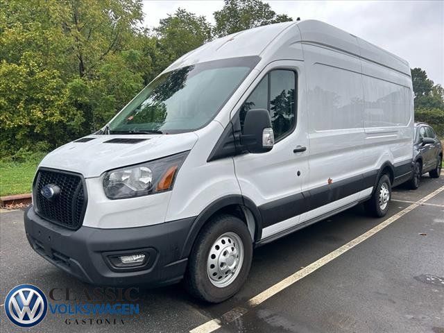 2022 Ford Transit Base