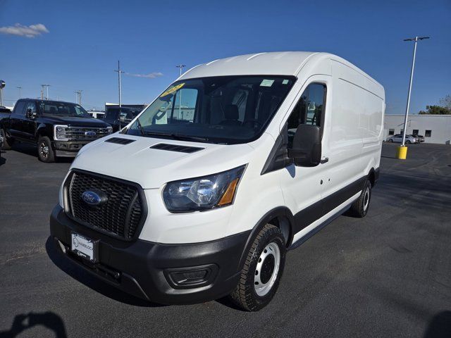 2022 Ford Transit Base