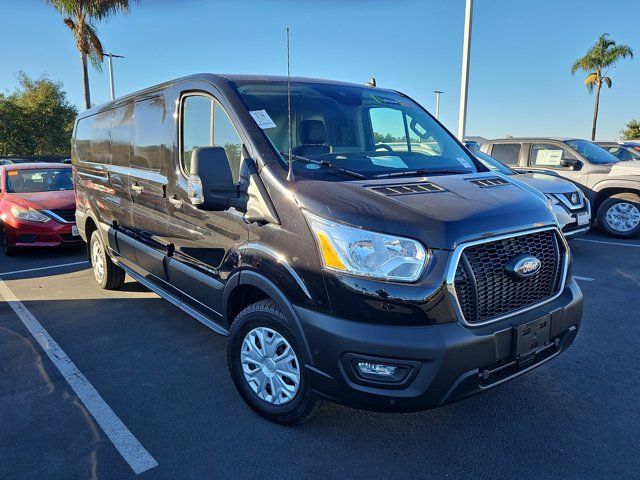 2022 Ford Transit Base