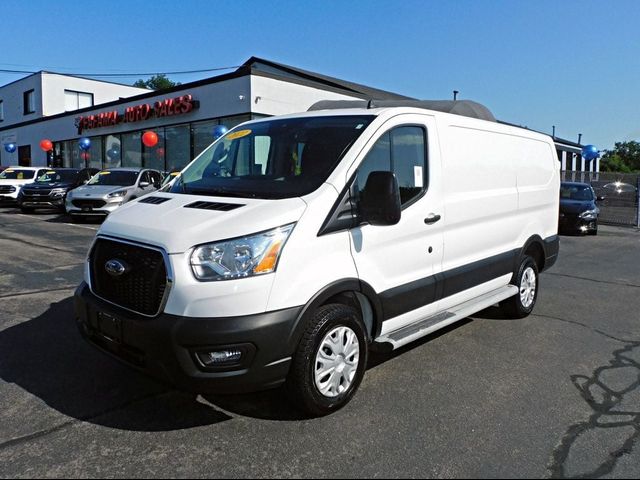 2022 Ford Transit Base