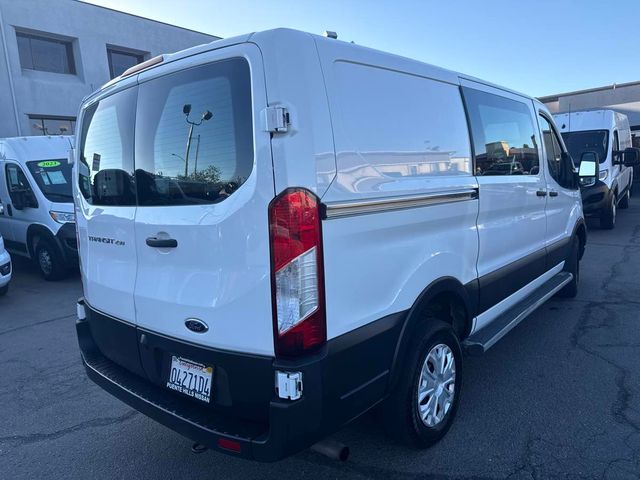 2022 Ford Transit Base
