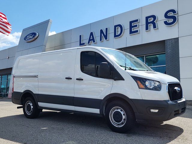 2022 Ford Transit Base