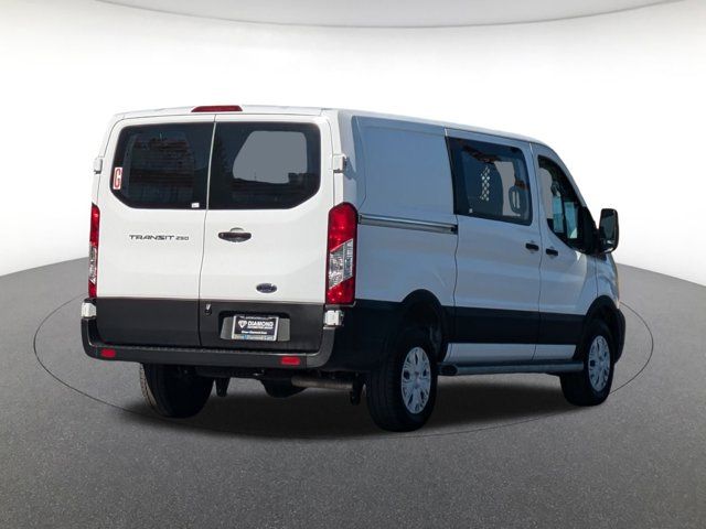 2022 Ford Transit Base