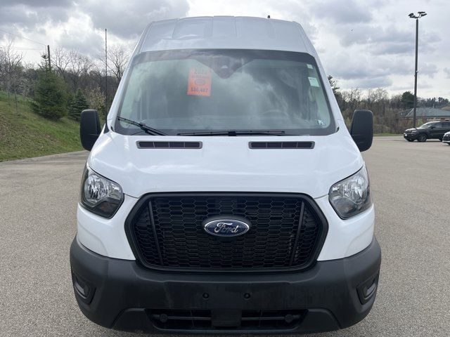 2022 Ford Transit Base