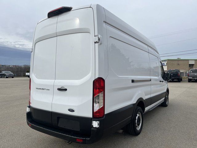 2022 Ford Transit Base
