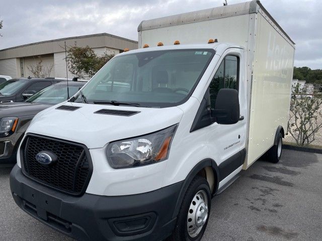 2022 Ford Transit Base