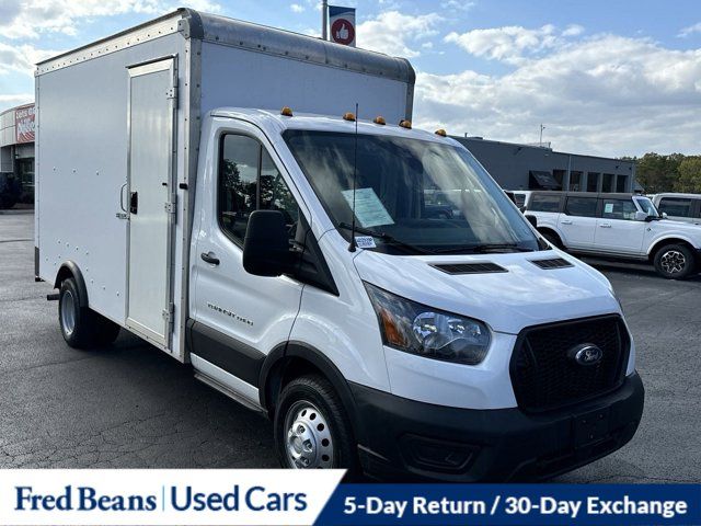 2022 Ford Transit Base