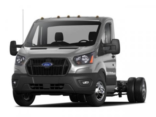 2022 Ford Transit Base