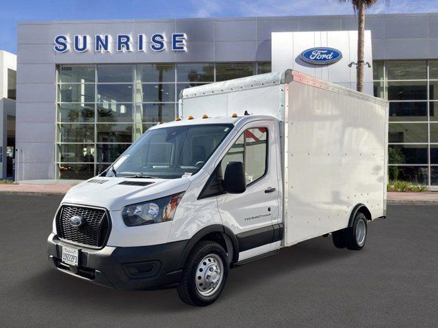 2022 Ford Transit Base