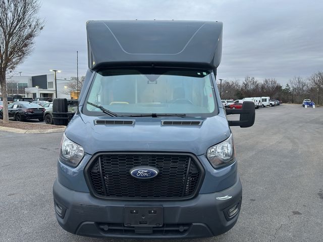 2022 Ford Transit Base