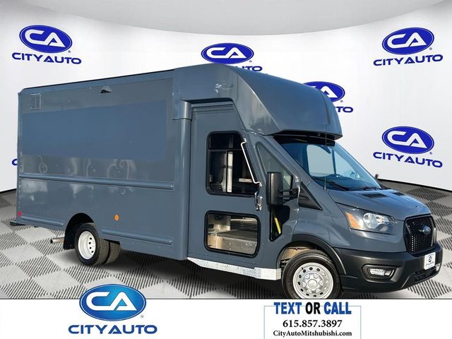 2022 Ford Transit Base