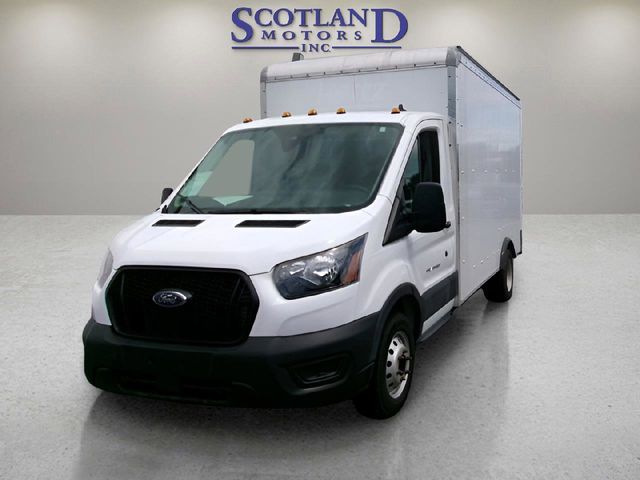 2022 Ford Transit Base