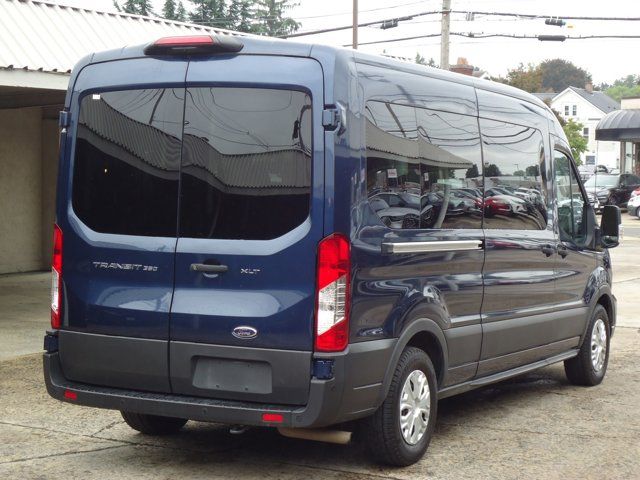 2022 Ford Transit XLT