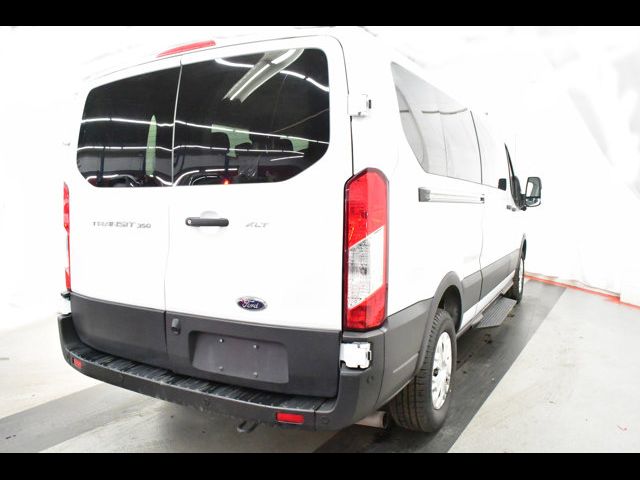 2022 Ford Transit 