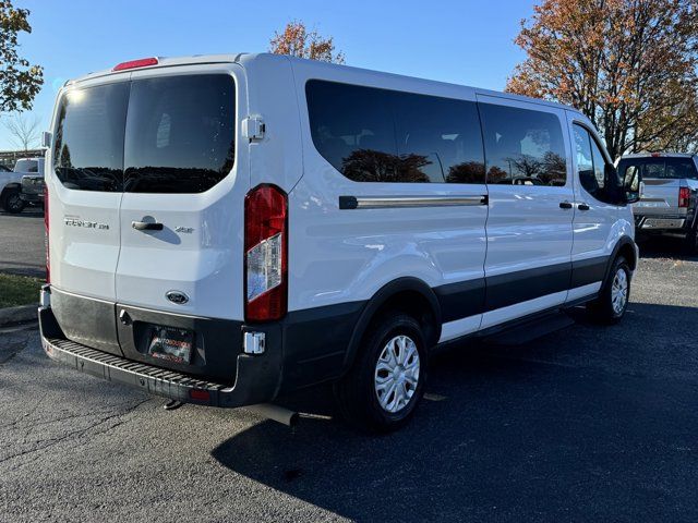 2022 Ford Transit XLT